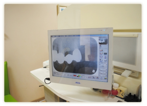 モニター（大）
